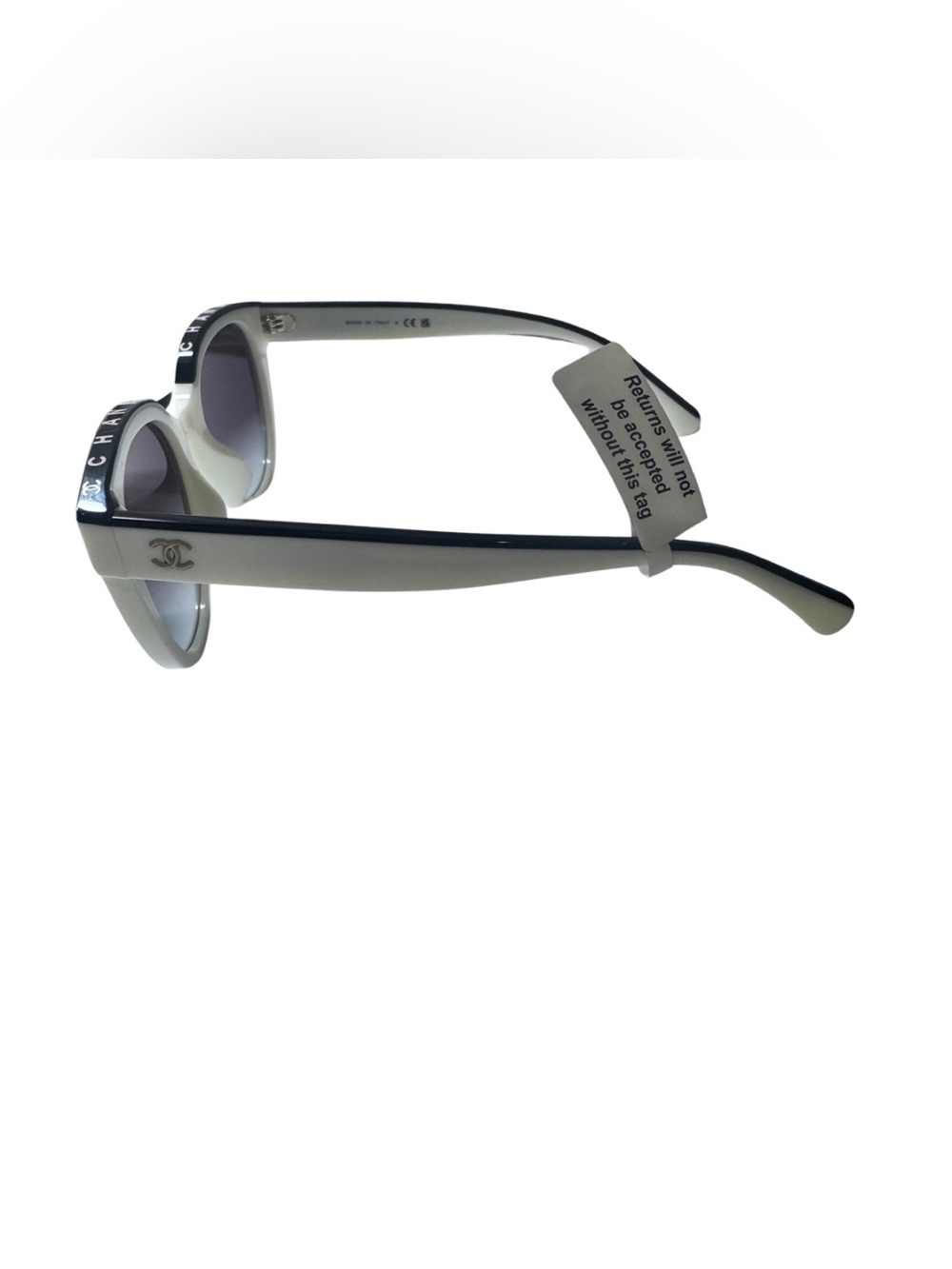 NWT Authentic Chanel White/Black Butterfly CC Logo Sunglasses + Accessories - Picture 9 of 12
